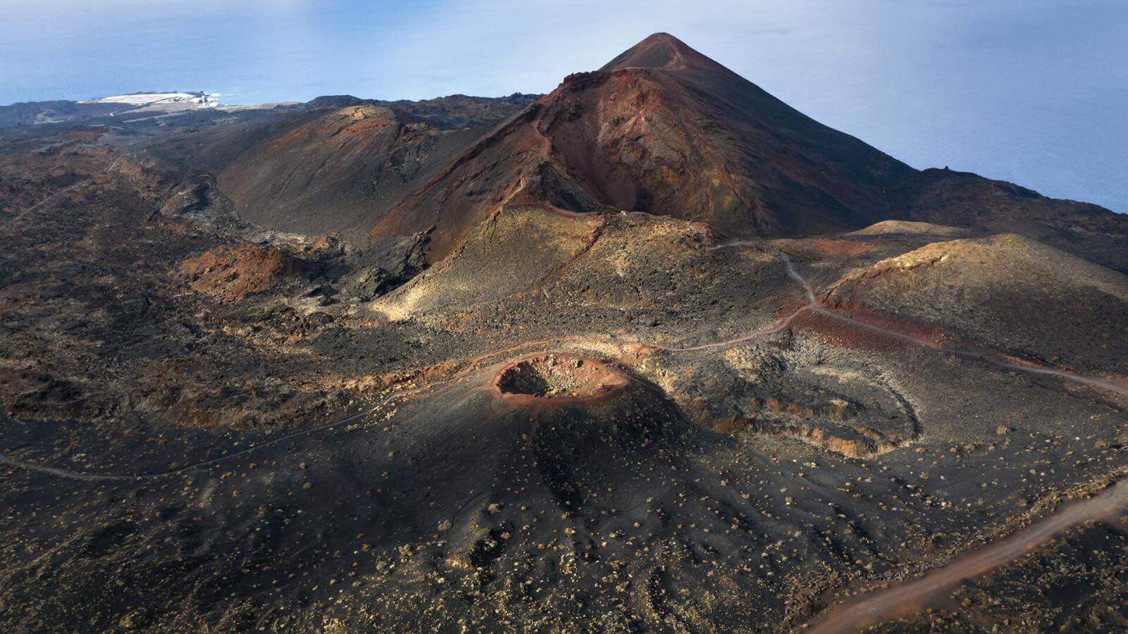 File:La Palma - Volcan de Teneguia - 4.jpg - Wikimedia Commons